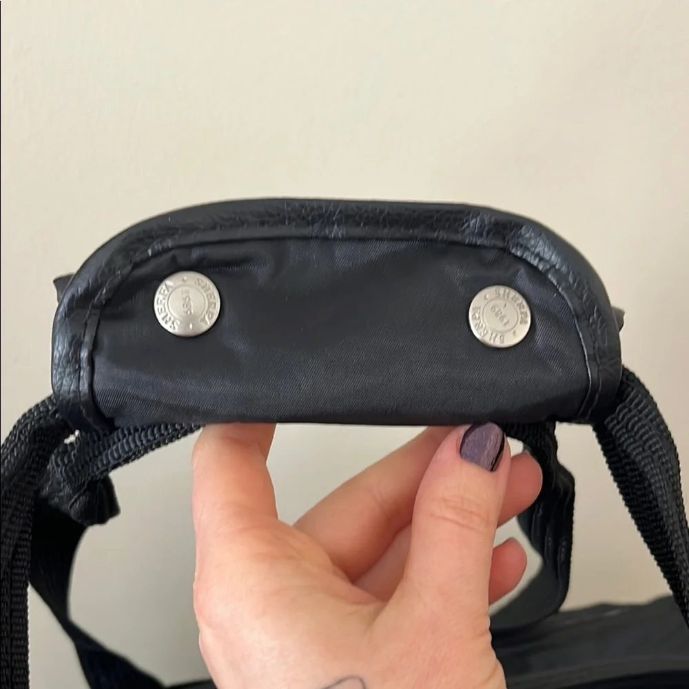 Medium Sherpa Soft Sided Animal Carrier Black